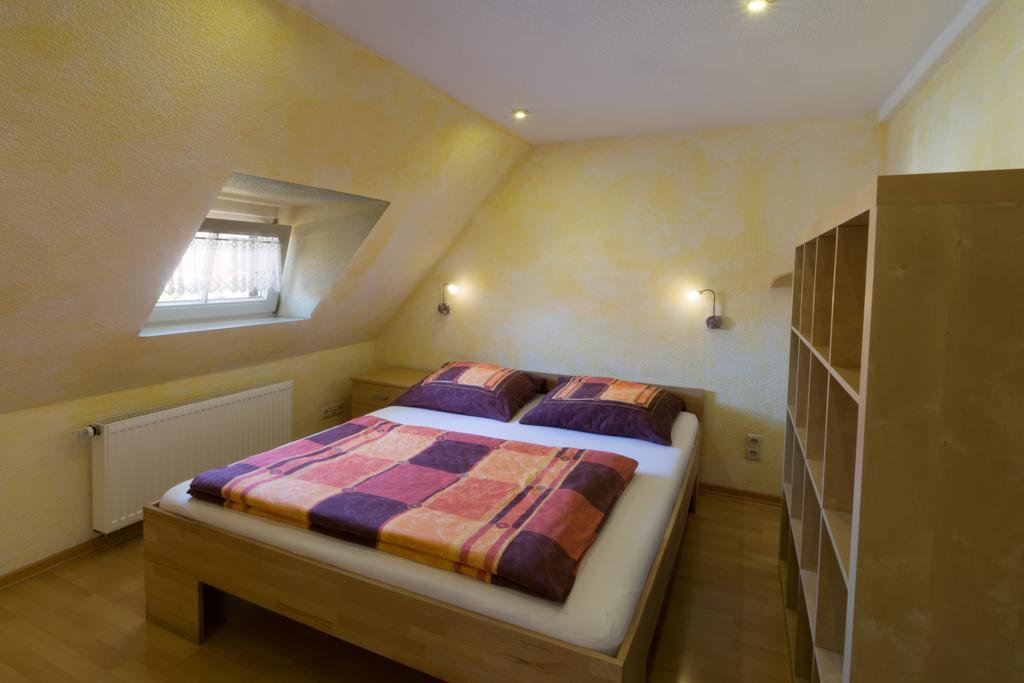 Ferienwohnung Loeffler Дрезден Экстерьер фото